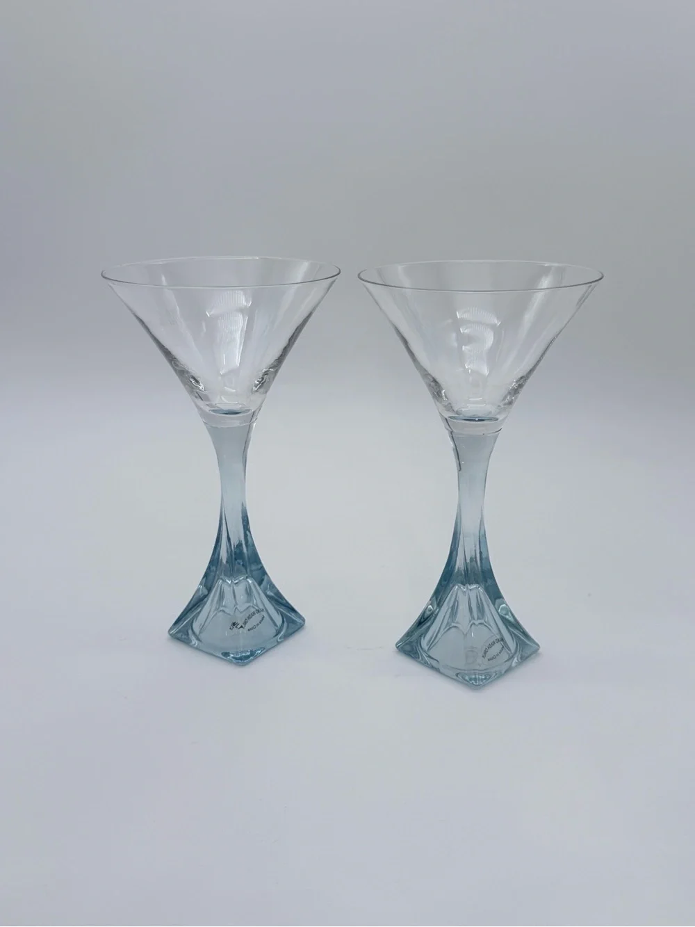 Vtg. LTD Bombay Blue Sapphire Mariner Martini Glasses Set W/Built In Shot Glass